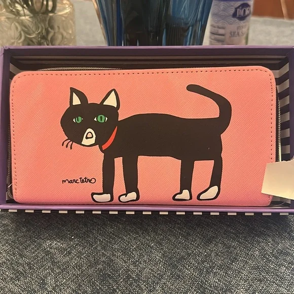 New in box Marc Tetro Metro cat pink and black wallet - Picture 2 of 10